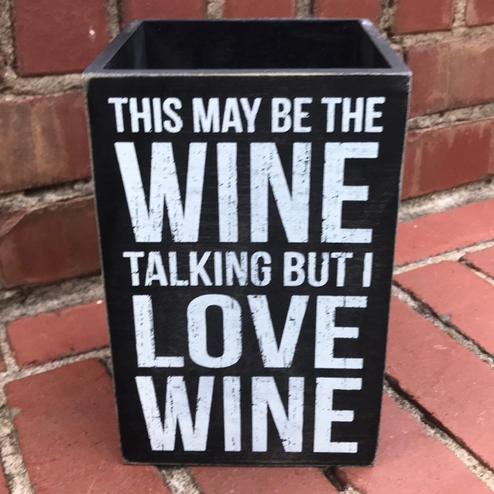 Primitives By Kathy Black Wine Holder Box NWT